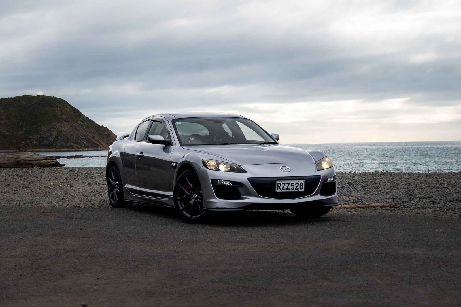 Mazda RX-8 Spirit R on the Wellington coast