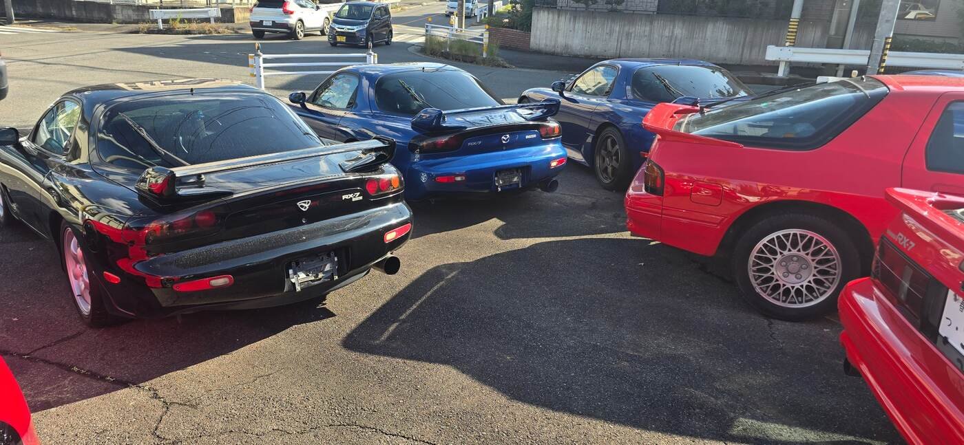 Mazda RX-7s outside Total Seven in Nagoya