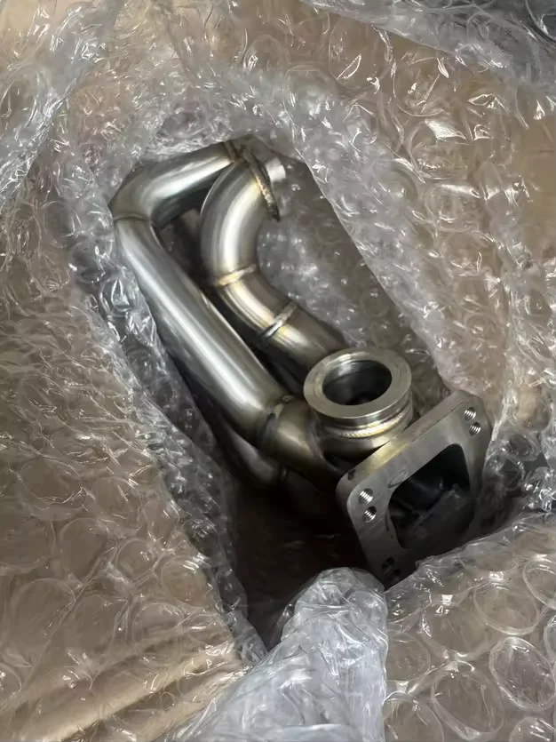 Stainless steel manifold protected in bubble wrap